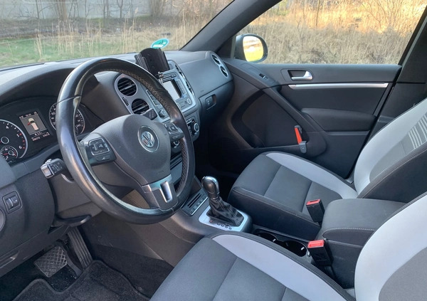 Volkswagen Tiguan cena 50950 przebieg: 206372, rok produkcji 2014 z Warszawa małe 79